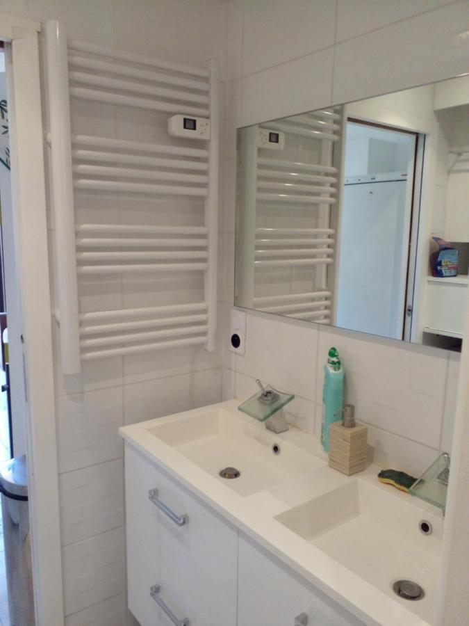 Appartement Climatise Centre Ville Tout Confort Climatise Сет Екстериор снимка